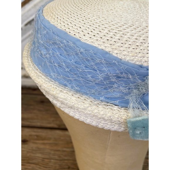 Vintage 1950s Straw Pill Box Hat Whit Rhinestone Bees Bugs - Picture 14 of 16